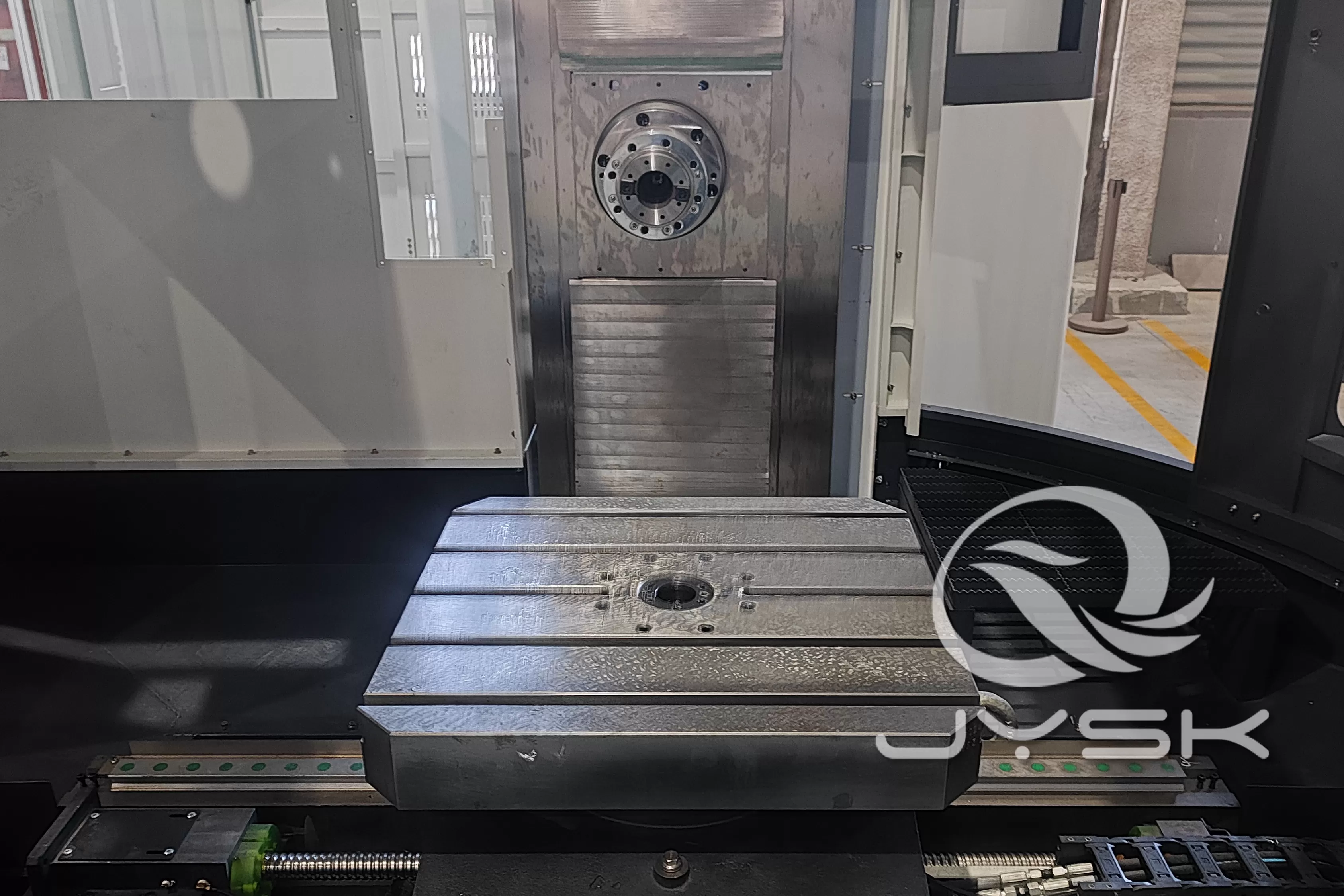 Horizontal CNC Milling Machine Machining Center